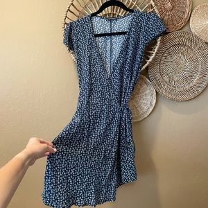 Brandy Melville Dress
